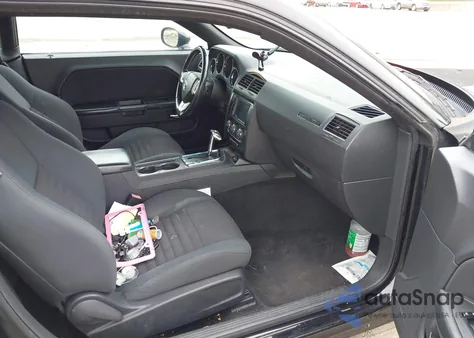 2012 Dodge Challenger Sxt z USA, uszkodzony, nr VIN 2C3CDYAG8CH155475